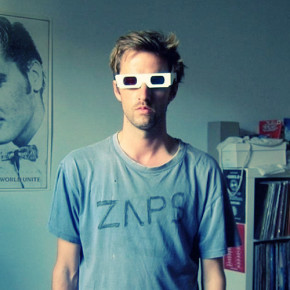 DJ MIX > CUT COPY – TRIPLE J MIXUP NOV 2013 DJ MIX > CUT COPY – TRIPLE J MIXUP NOV 2013